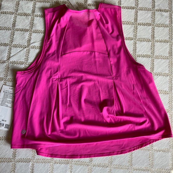 Lululemon sculpt cropped tank - Picture 2 of 6